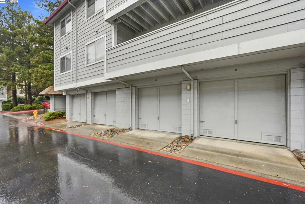 655 River Oak Way 42, Hayward, California 94544 home-pic-17